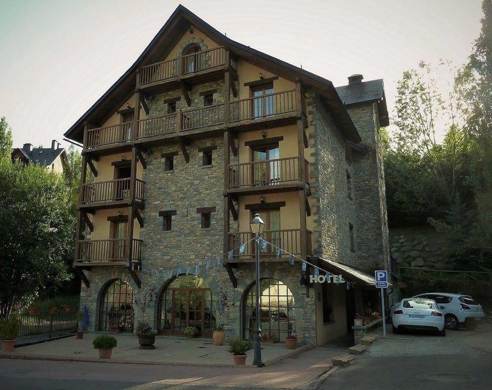Hotel Bocale Sallent de Gállego Exterior photo
